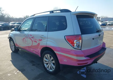 2012 Subaru Forester 2.5X Limited из США, поврежденный, VIN JF2SHBEC2CH433052